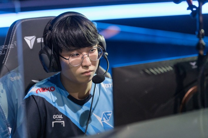 蓬与韦尔斯 蓬与韦尔斯