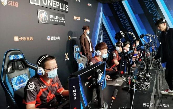 行重大调整 行重大调整