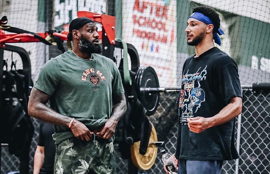 间陷入担忧 间陷入担忧