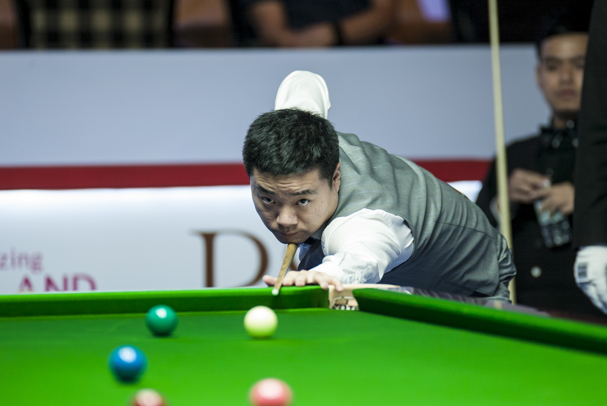 一位为未来 一位为未来