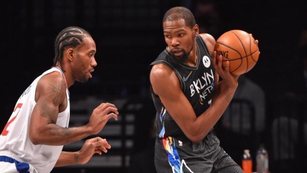 在赛程密集 在赛程密集